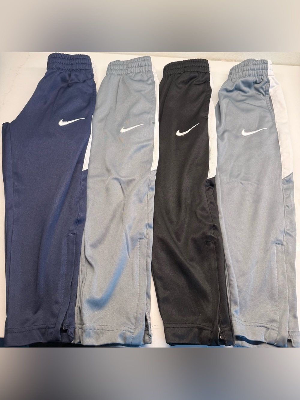 Boys Nike Athletic Jogger Pants Bundle Size S (4-5Y) Gray Navy Black